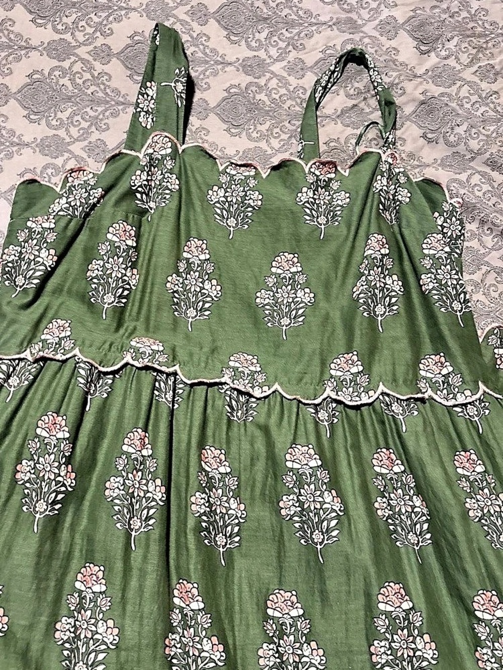 Crown and Ivy Maxi deess